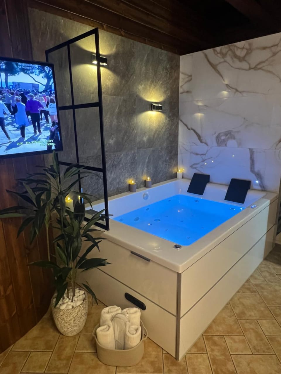 Hot Tub