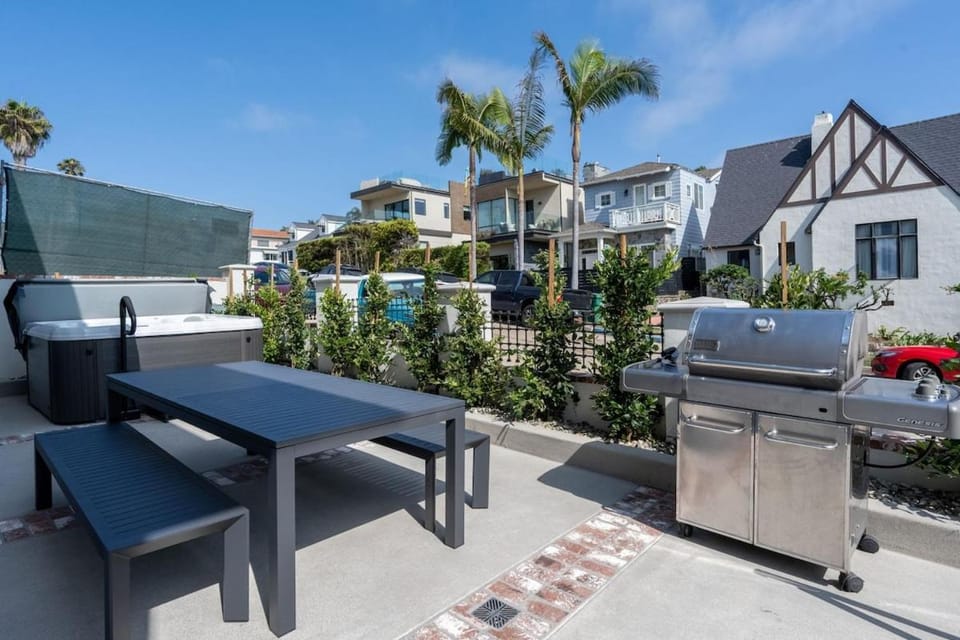 Shore Apartment in La Jolla