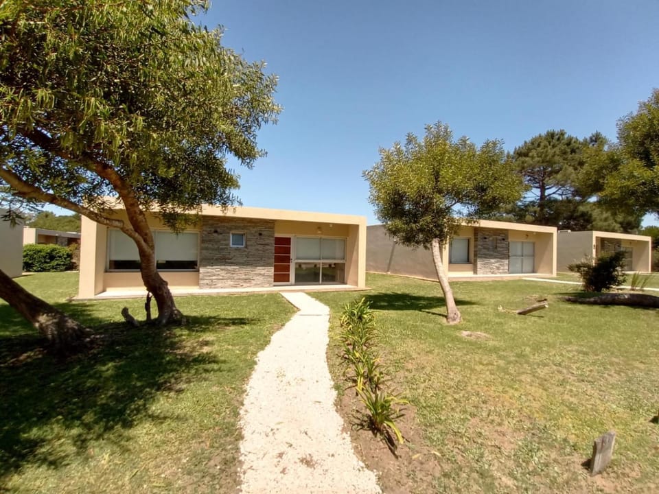 Property building, Natural landscape, Garden view