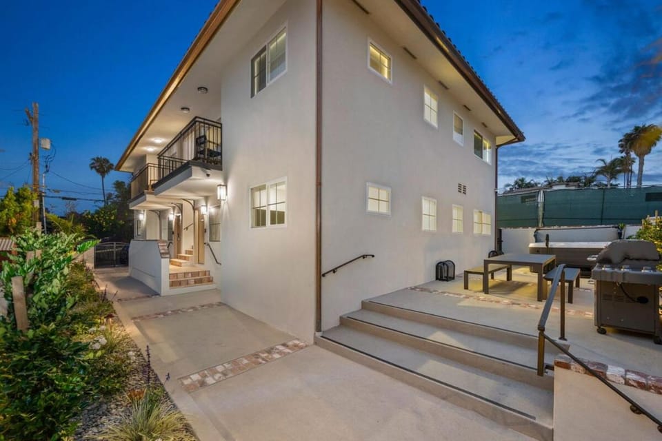 Breeze Apartment in La Jolla