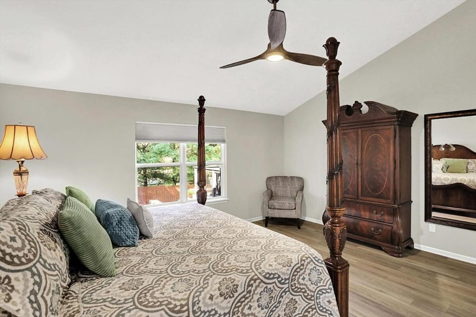Bed, Bedroom