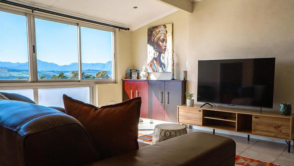 Living room, Mountain view