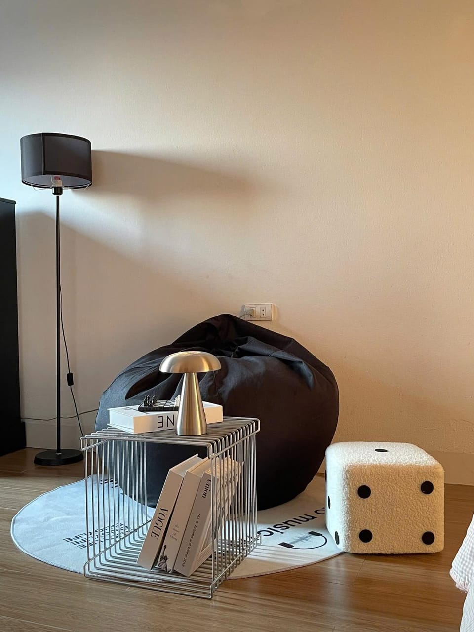 Studio Đội Cấn Apartment in Hanoi