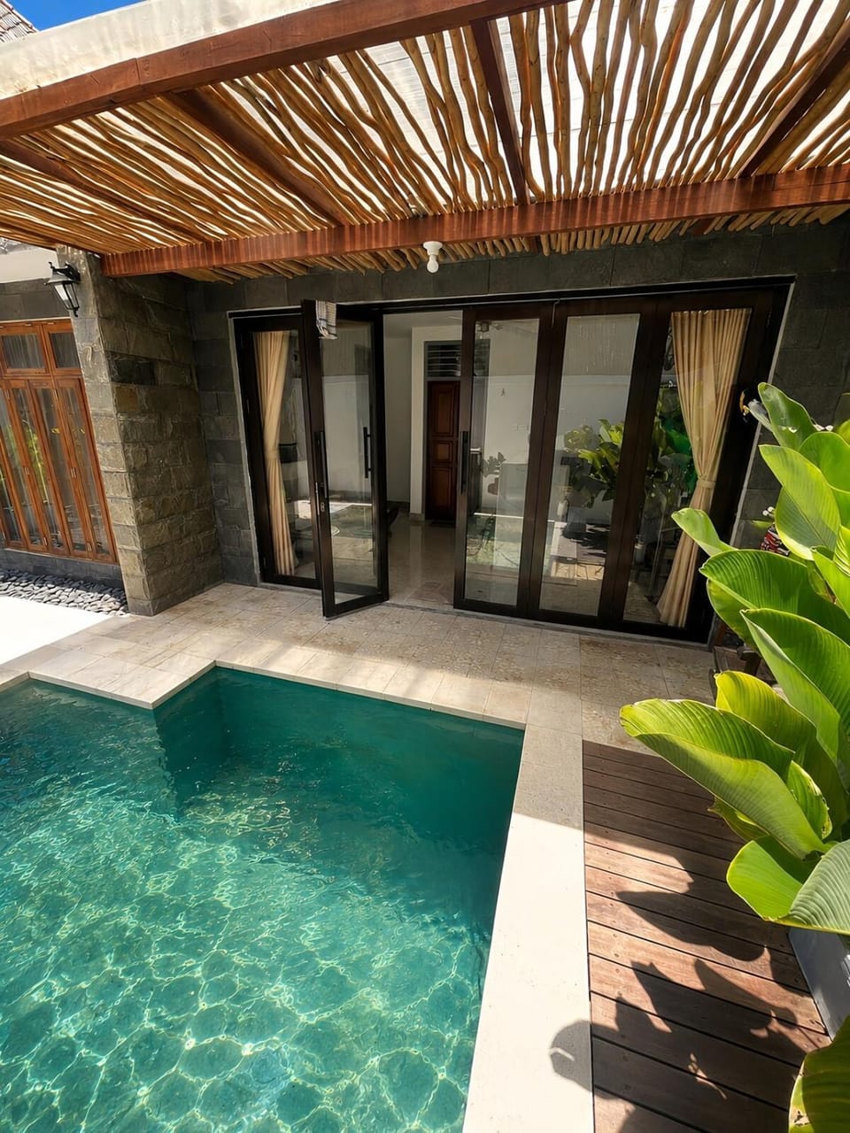 FREE AIRPORT Little Hidden 2BR Villa 5 Min to Beach Villa in Kuta