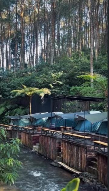 Cozzy Valley Rahong Vacation rental in West Java