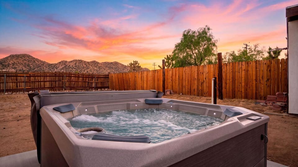 Hot Tub, Mountain view