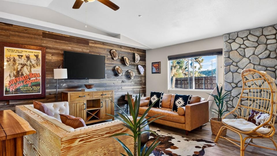 TV and multimedia, Living room
