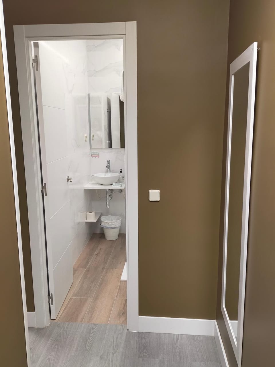 Hostal DS Bed and Breakfast in Community of Madrid