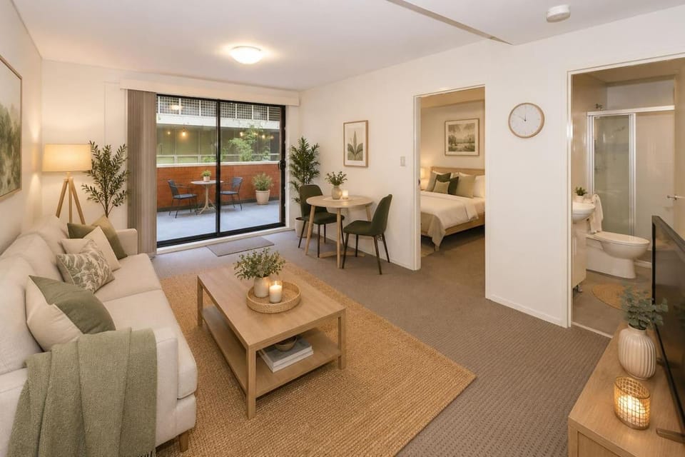 Private Terrace 2BR + Free Parking | Walk to UNSW Apartment in Kensington