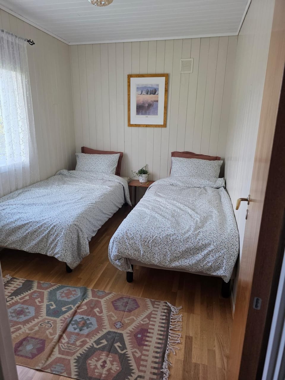 Romslig feriehus nær sjøen, mulighet for båt House in Trondelag
