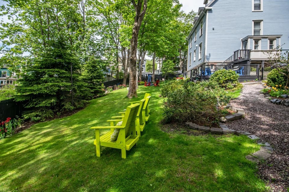 Garden, Garden view