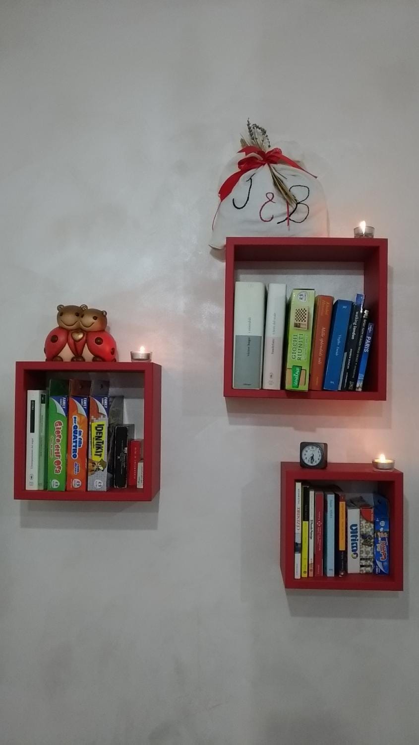 Day, Game Room, Decorative detail