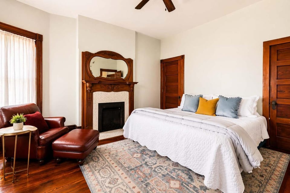 Exclusive 7BR Highlands home near KY Bourbon trail House in Jefferson County