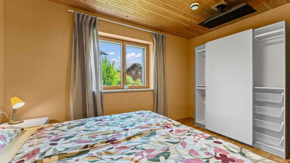 Bed, Photo of the whole room, Bedroom, wardrobe