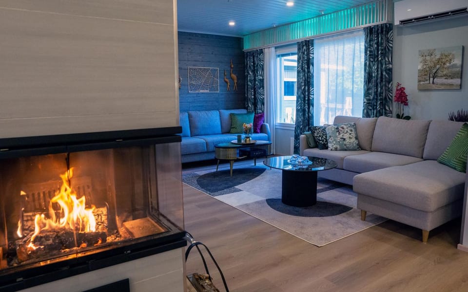 Living room, Seating area, fireplace