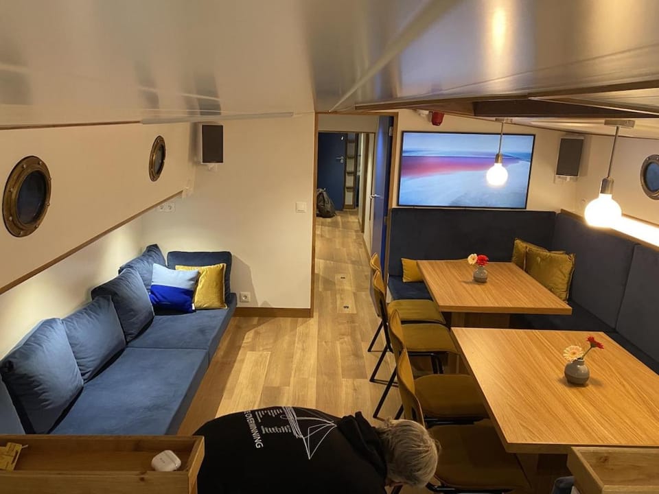 Luxury private sailing ship in Amsterdam House in Amsterdam