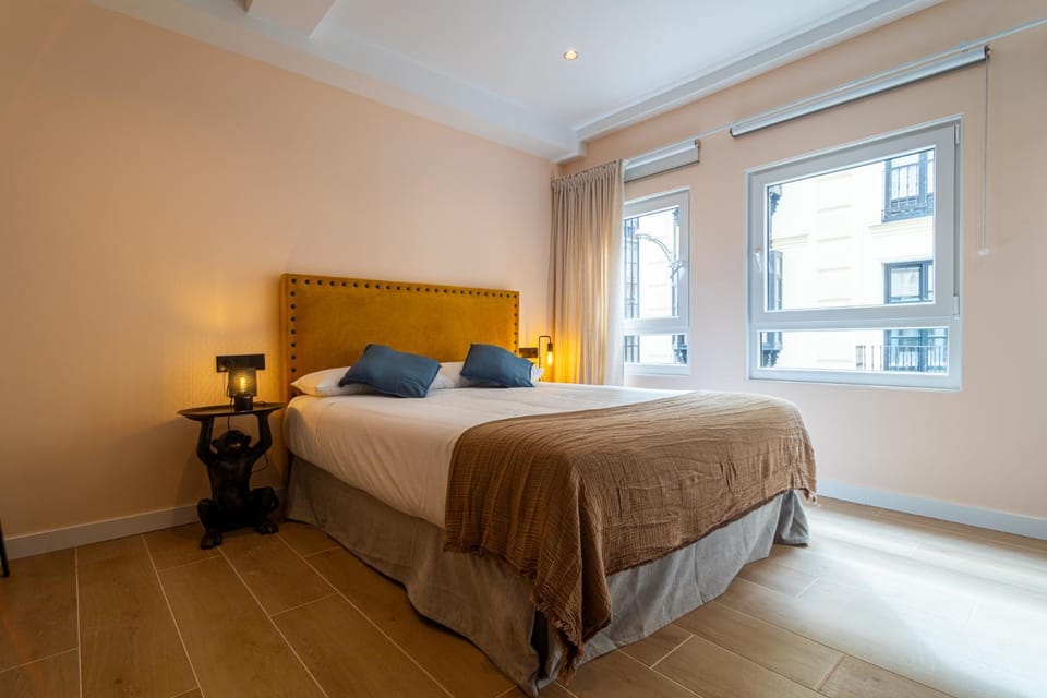 Regalado Suites Apartment hotel in Valladolid