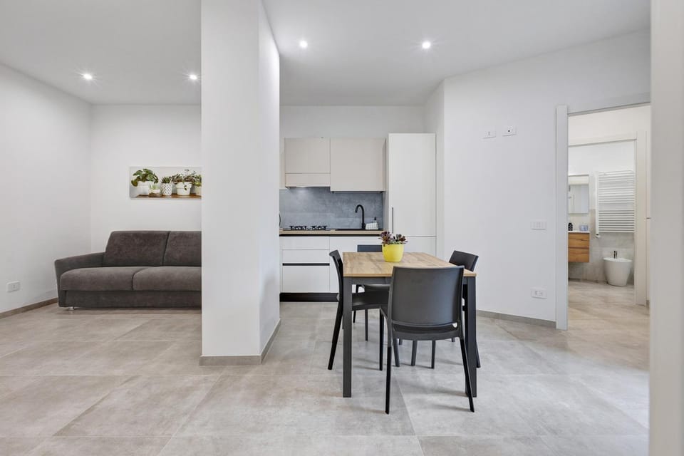 Property building, Kitchen or kitchenette, Living room