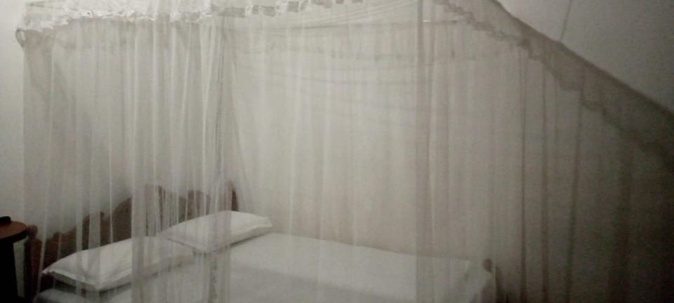 Desitha Family House Bed and Breakfast in Mirissa