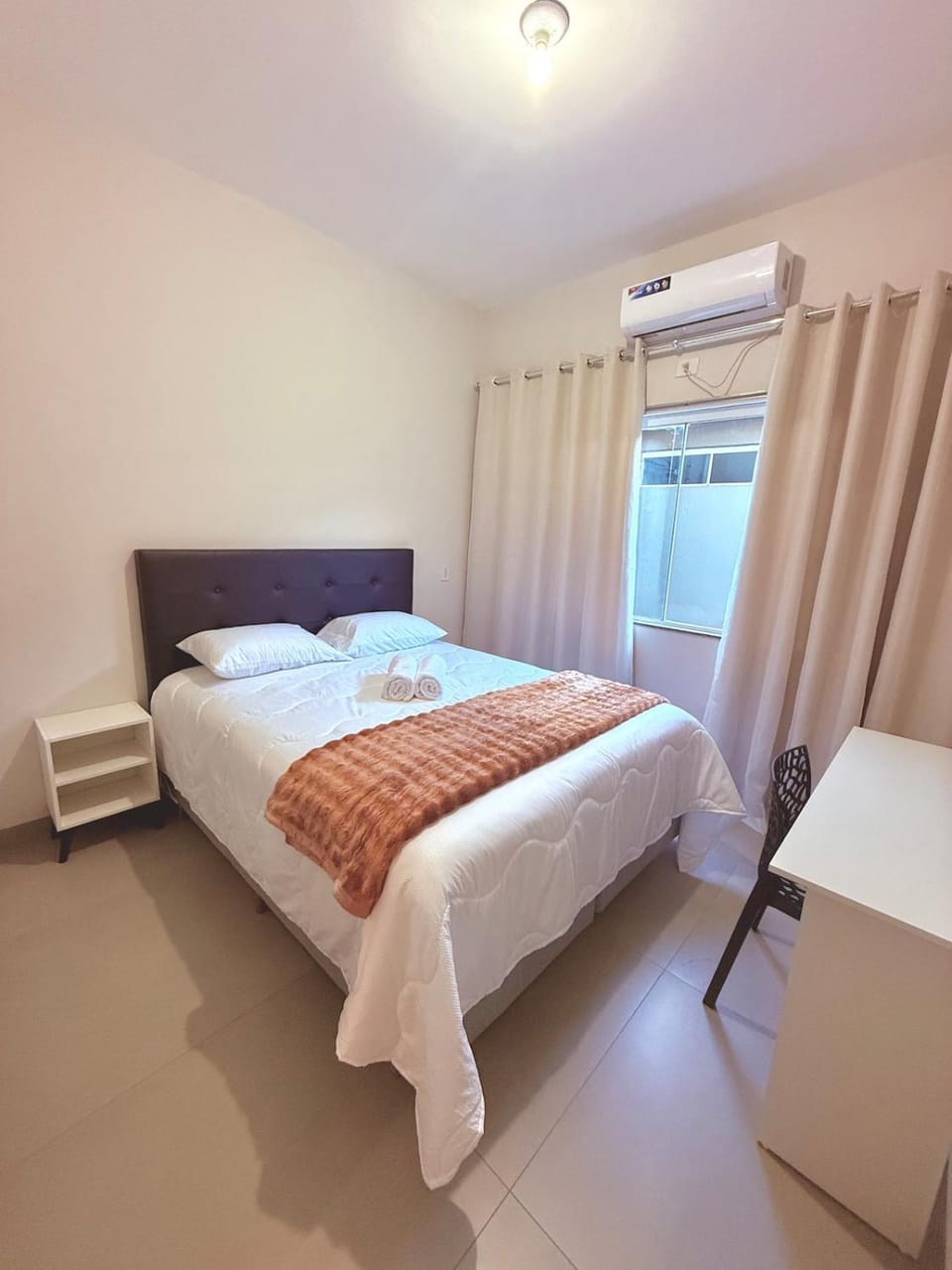 Bed, Photo of the whole room, Bedroom, towels, air conditioner