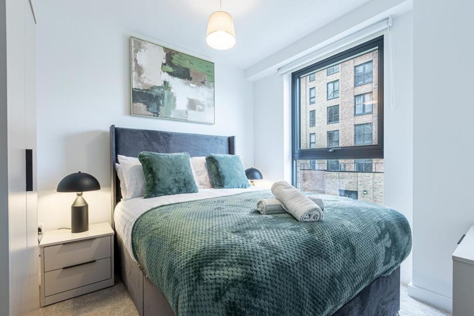 Modern 3BR Apt - Old Trafford & City Centre Apartment in Salford