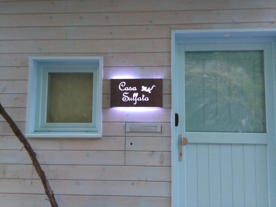 Facade/entrance, Property logo or sign