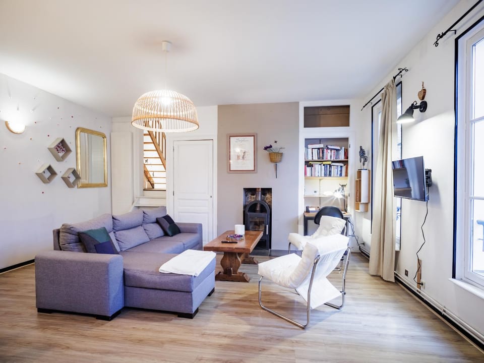 TV and multimedia, Living room