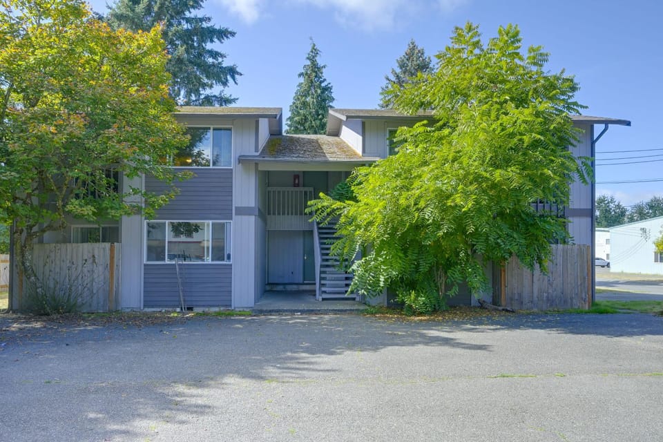 12 Mi to JBLM: Olympia-Area Escape House in Olympia