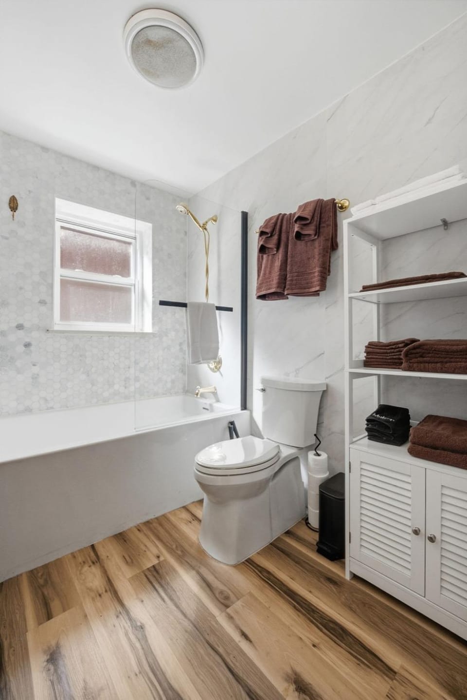 Toilet, Bathroom, Bath, towels