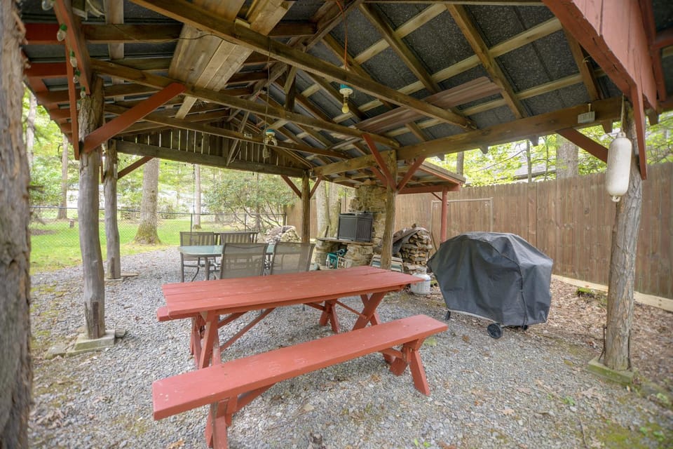 Pet-Friendly w/ Dock & Fenced-In Yard in Swanton House in Deep Creek Lake