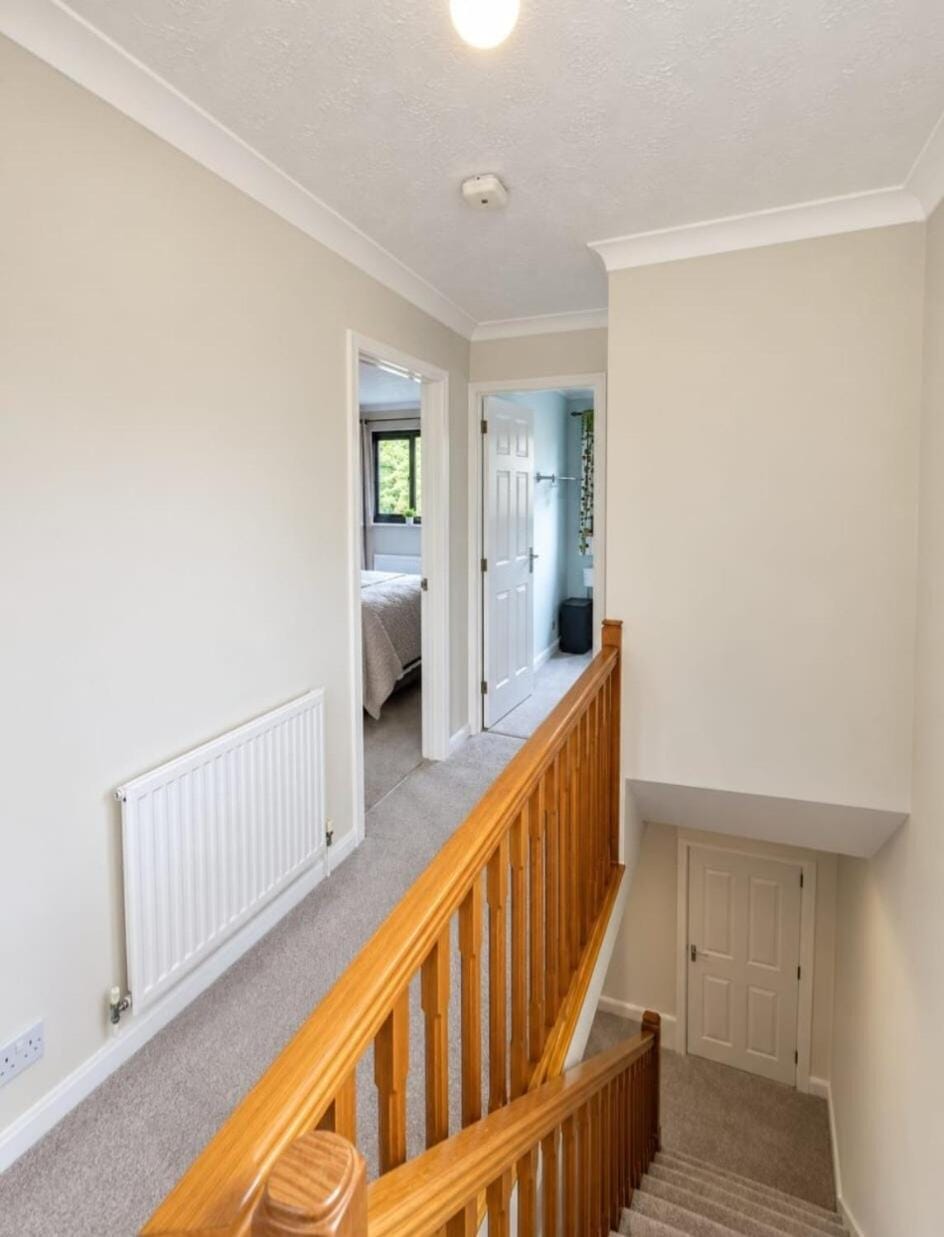 Modern 4 Bed Derby Home, Contractors, Families House in Derby