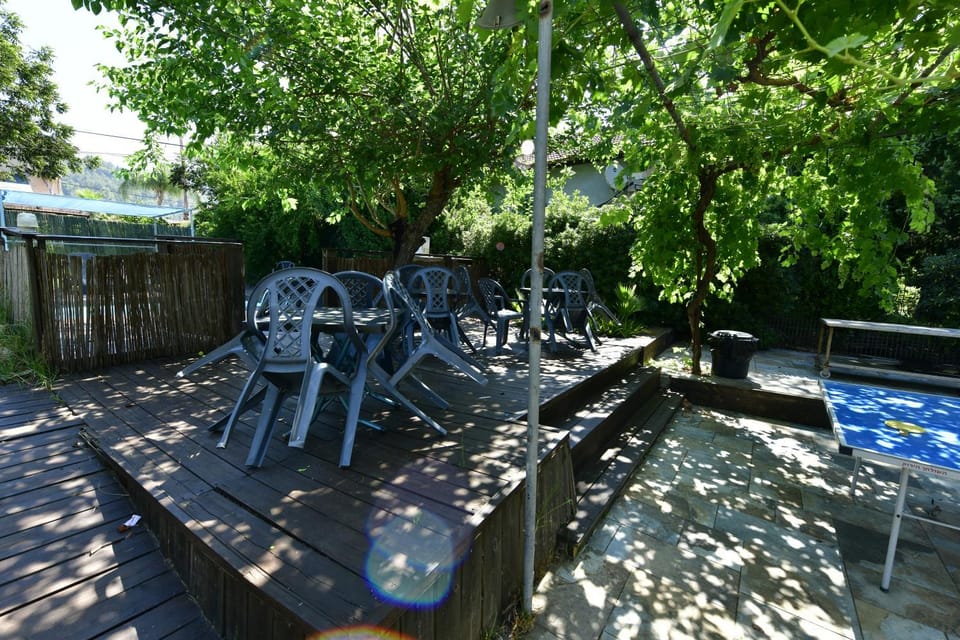 Patio, BBQ facilities
