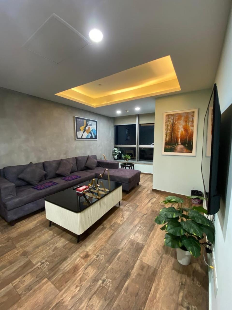 Communal lounge/ TV room, TV and multimedia, Living room, Seating area, Evening entertainment