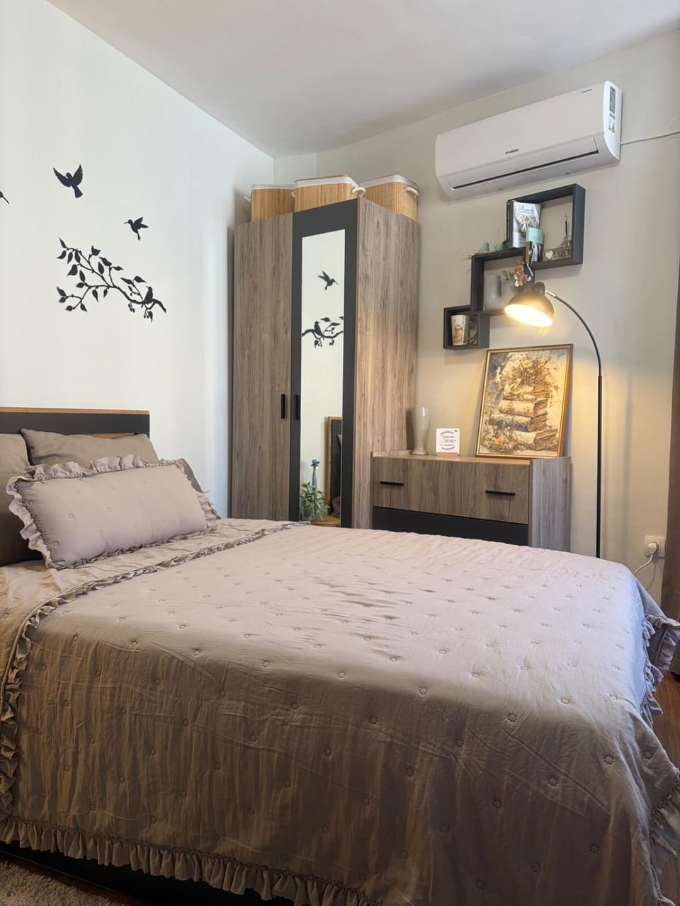 Bed, Photo of the whole room, Bedroom, wardrobe
