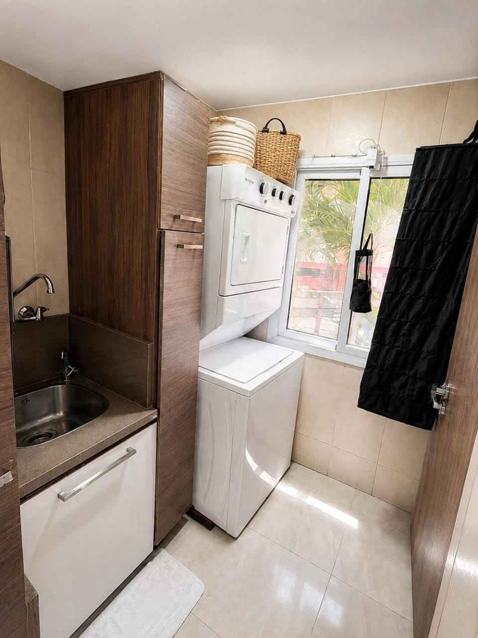 Bello Apto de Lujo en Zona Este Con Planta Eléctrica Apartment in Venezuela
