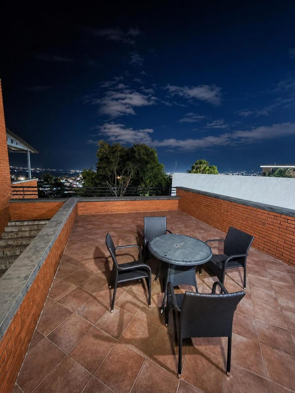 Acogedor&Bello Apto en el Este con Planta Eléctrica Apartment in Venezuela