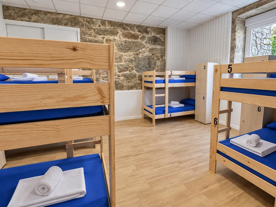 bunk bed