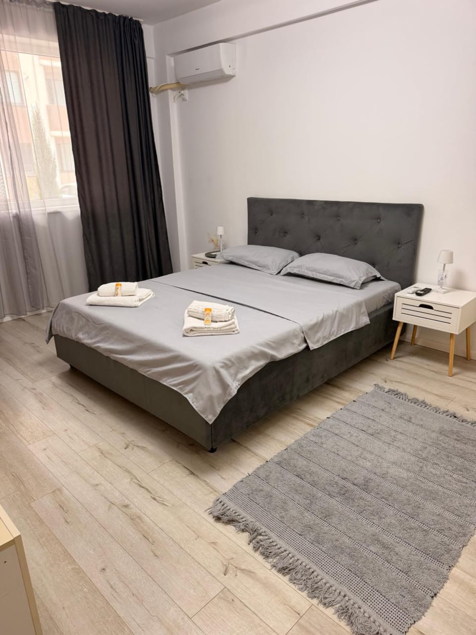 Happy Studio 2 Apartment in Craiova