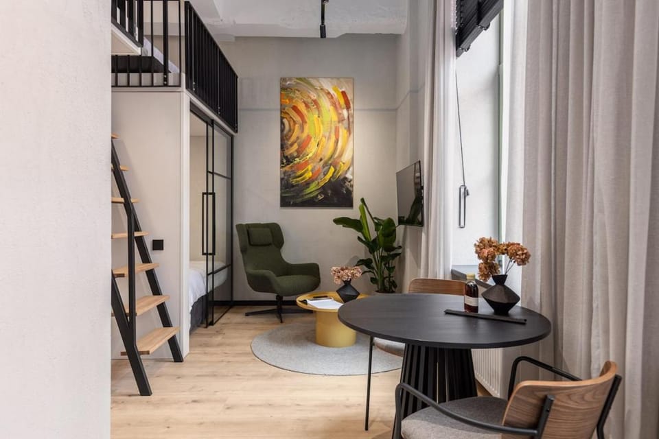 Cozy Loft, 2 Stories, Central Location - by Innorental Apartment in Riga