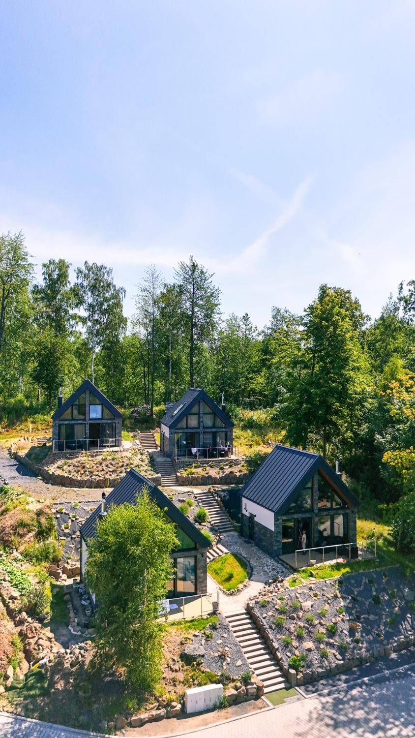 Property building, Spring, Day, Natural landscape, Garden view