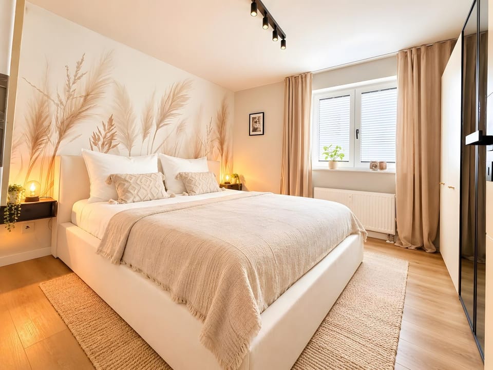 Living room, Bedroom