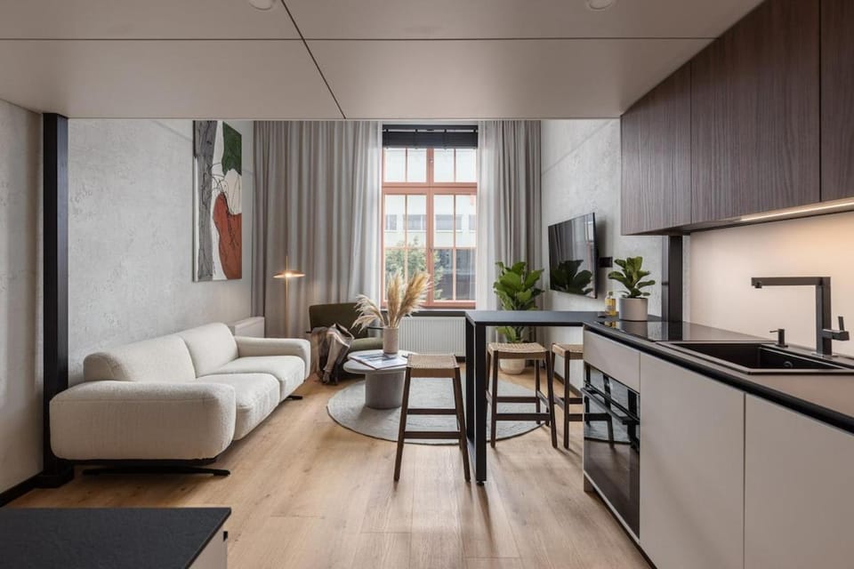 Designer's Dream, Fantastic Loft, Top Floor - Charming Retreat by Innorental Apartment in Riga
