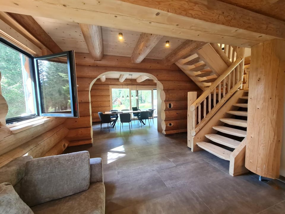 Communal lounge/ TV room, Living room
