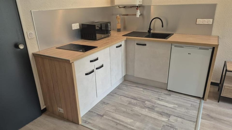 studio spacieux avec balcon Apartment in Mont-de-Marsan