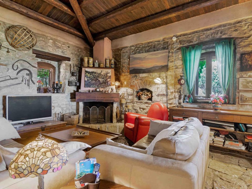 Property building, Living room