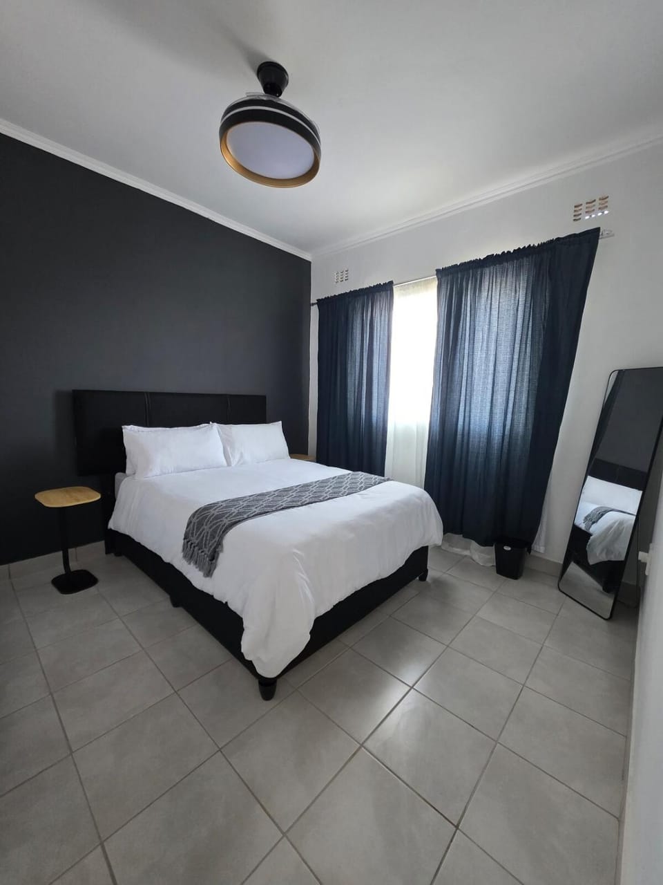 Coastal Seaview Escape Apartment in KwaZulu-Natal