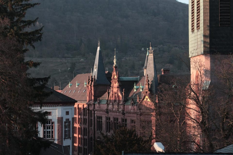 Neighbourhood, Landmark view