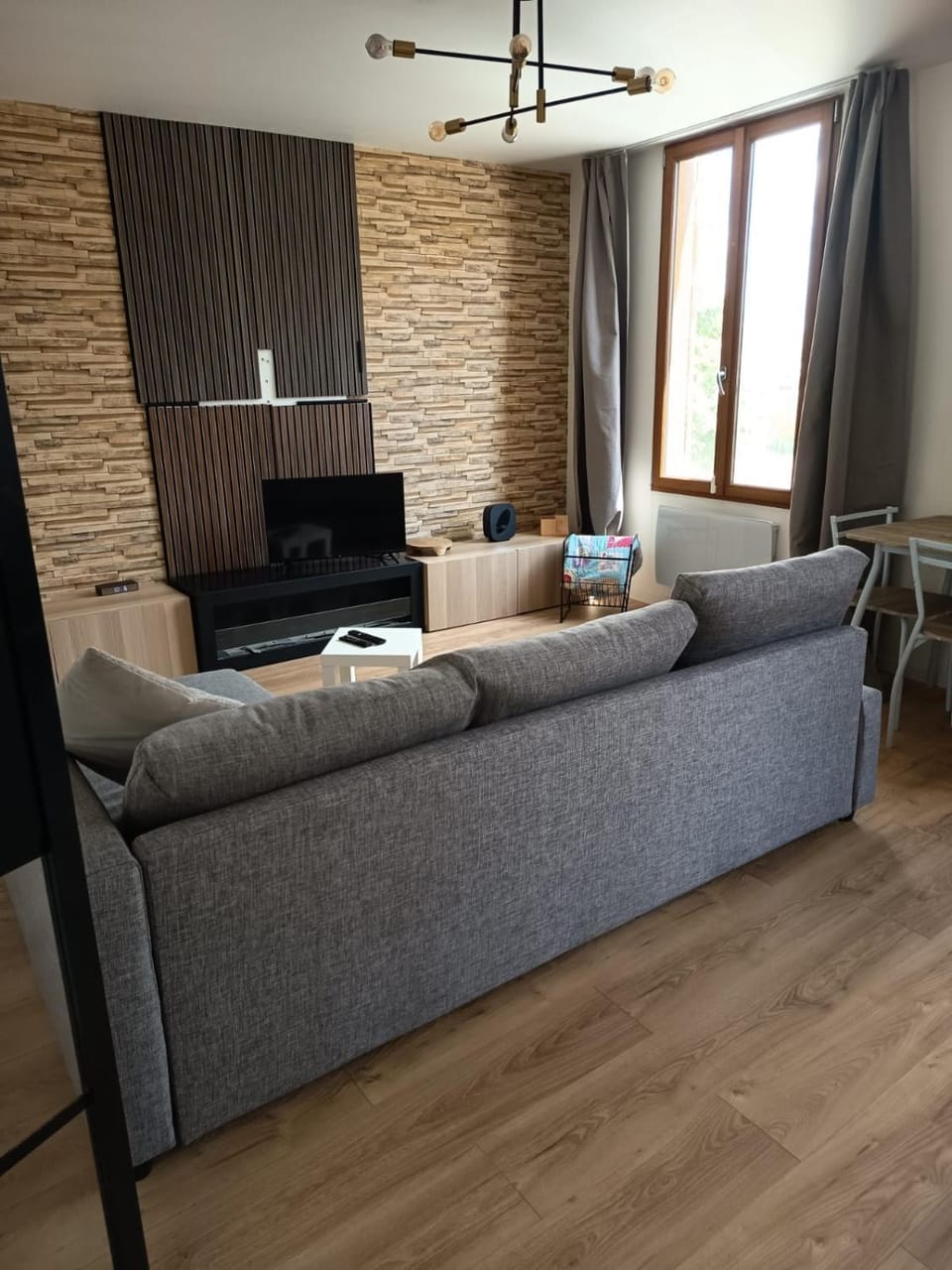 Cosy 2 couchages - proche gare sncf Apartment in Grand Est