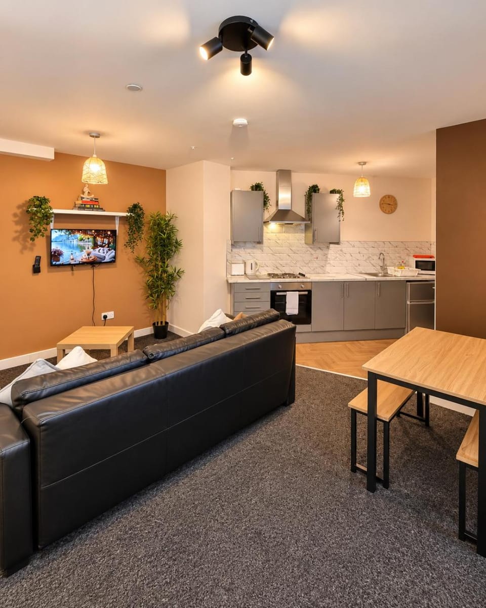 Modern Cardiff 1BR Flat, Sleeps 6, Aparthotel 1, New Apartment in Cardiff