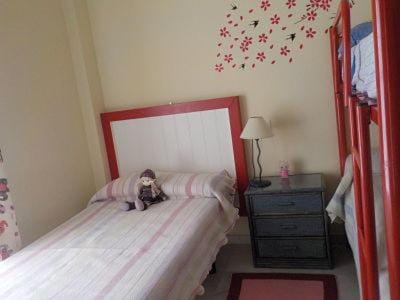 Bed, Bedroom, bunk bed